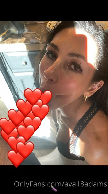 ava18adams onlyfans leak