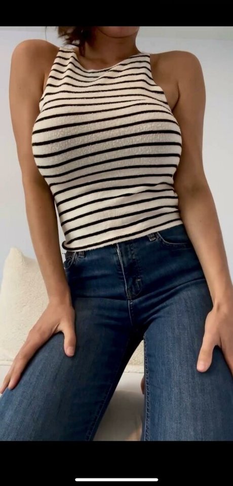 pineapples699 only fans pic