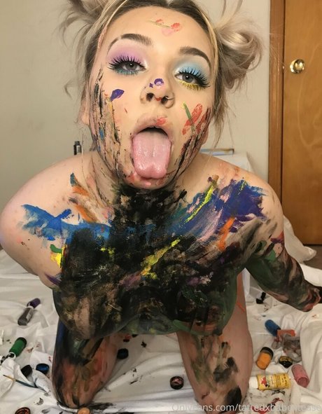 tattedxbabextease nude only fans leaks