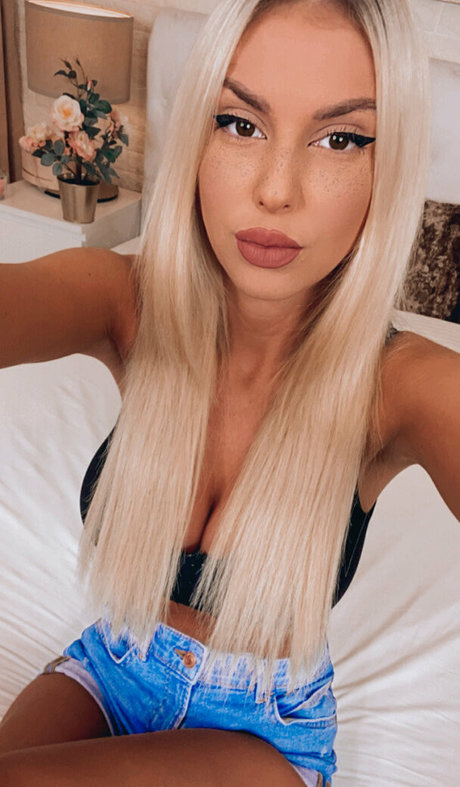 tonnia onlyfans leaked free