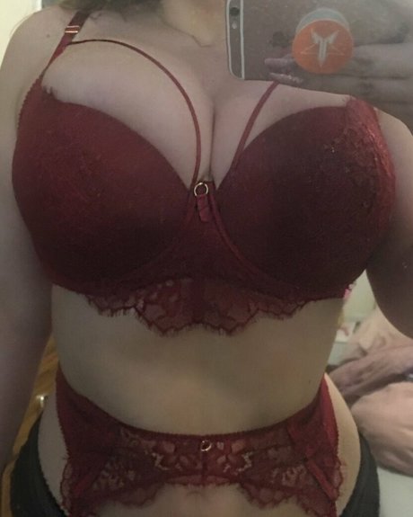 Lucy May Dawson onlyfans ass