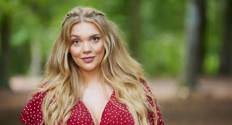 Lucy May Dawson onlyfans archives