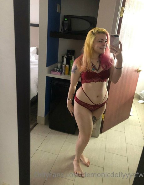 demonicdollyyysfw only fans pics