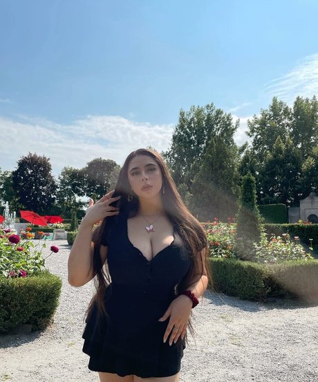 Reema Rochelle onlyfans leaks nude