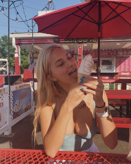 Hailey D onlyfans leaked pictures