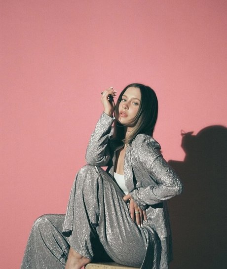 Natasha Bure onlyfans