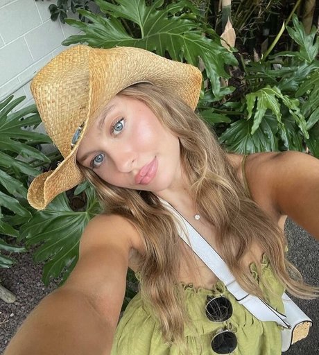 Natasha Bure leaked onlyfans sextape