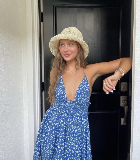 Natasha Bure naked onlyfans leak