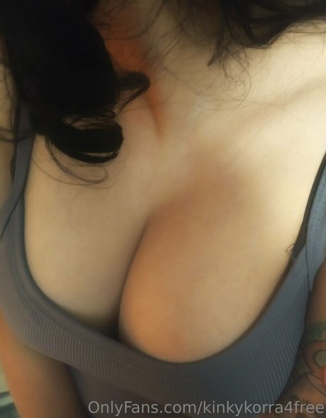 kinkykorra4free onlyfans naked leaks