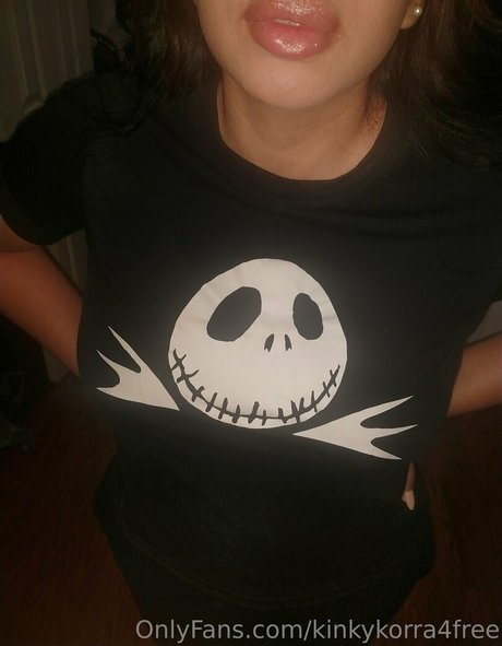 kinkykorra4free free only fans