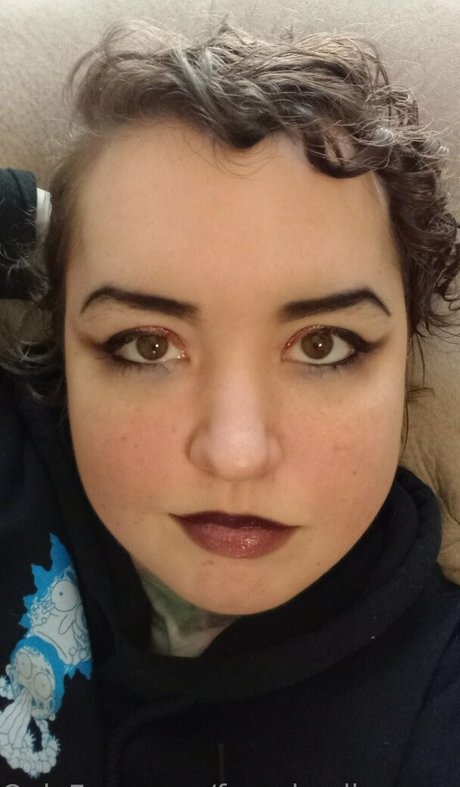 female diogenes onlyfans