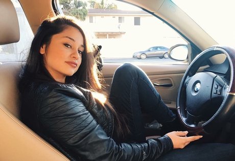 Yvette Monreal sex tape onlyfans