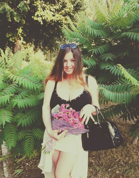 Nadin Shcherban onlyfans nide