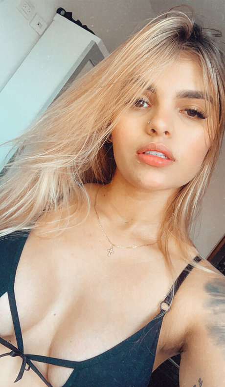 kattyrolla topless onlyfans