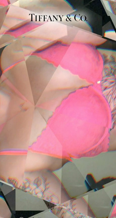 lauri air4 ass onlyfans