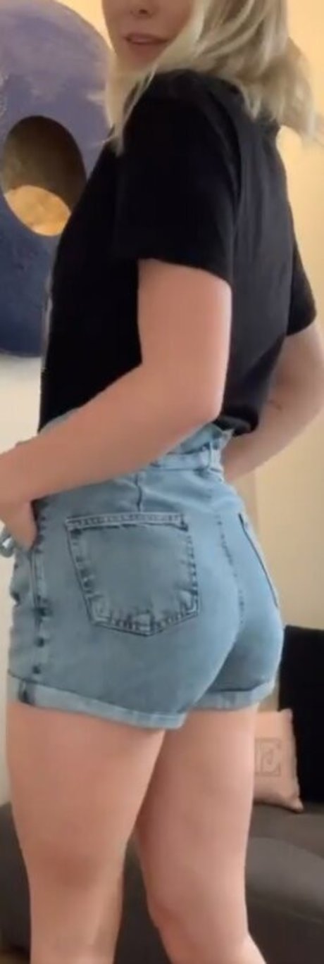 Nienke Helthuis leaked only fans