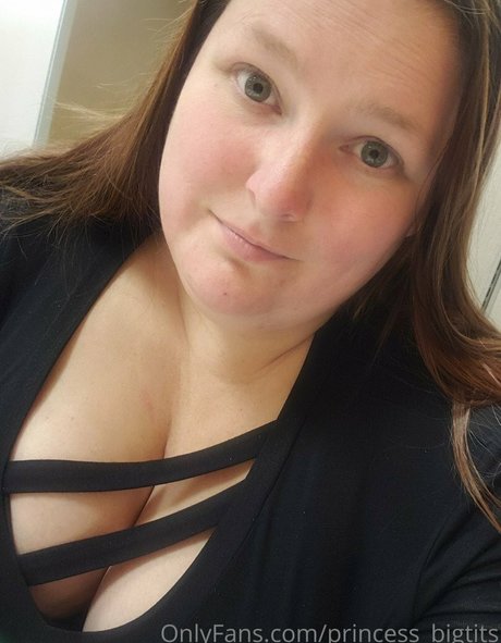 Princess Big Tits nude on onlyfans