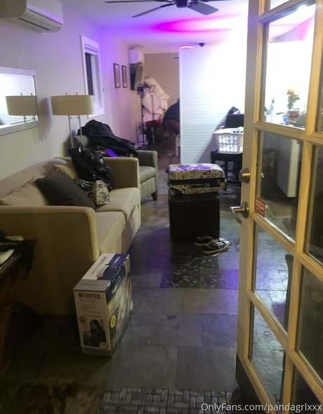 pandagrlxxx only fans sex