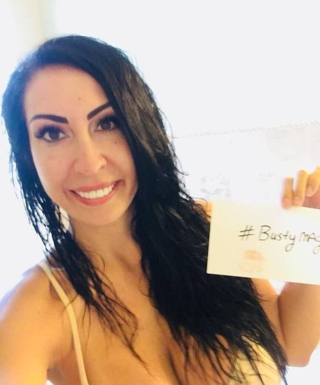 Busty Magazine xxx only fans