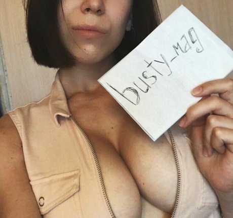 Busty Magazine onlyfans porn nude