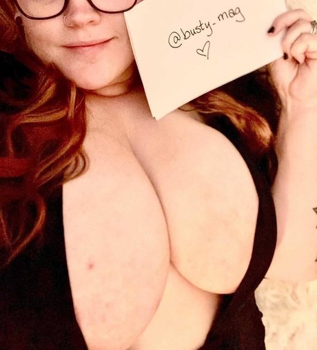 Busty Magazine new onlyfans leaks