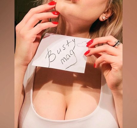 Busty Magazine onlyfans star