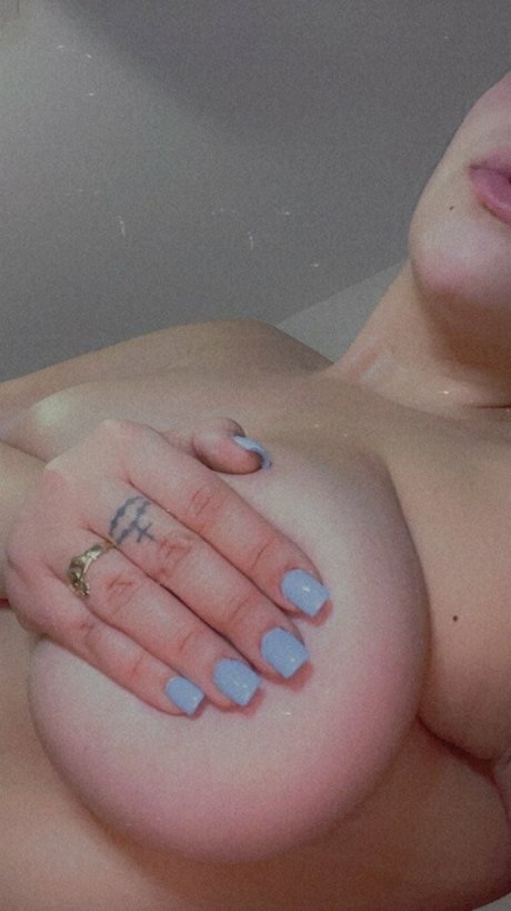 Rosebabey onlyfans content type