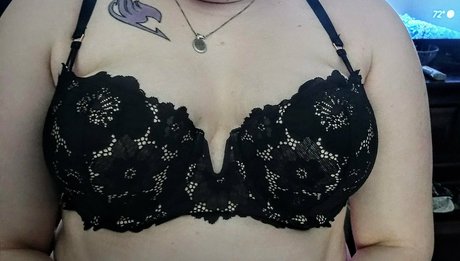 bubblyfangz porn onlyfans