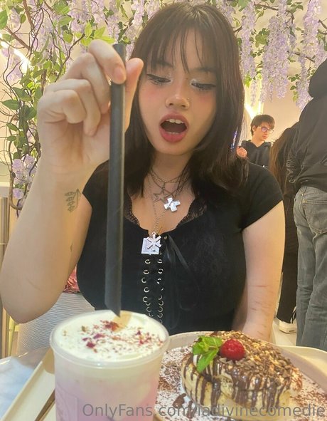 iadivinecomedie onlyfans de