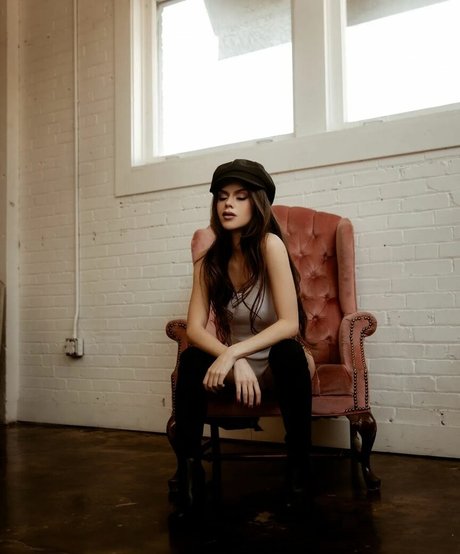 adelinesofficial onlyfans leak porn