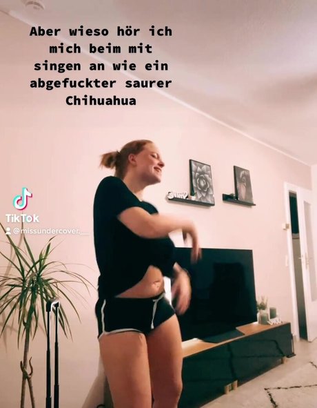 Sarah Neuhaus only fans leaked porn