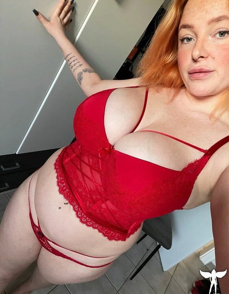 Sarah Neuhaus onlyfans for free