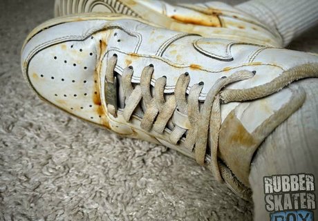 rubberskaterboy ass onlyfans