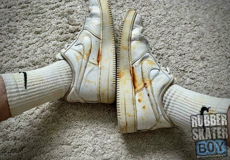 rubberskaterboy onlyfans xxx