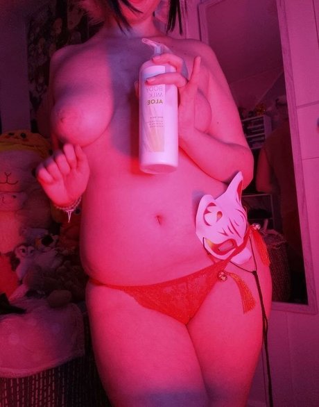 CosplayShino free only fans