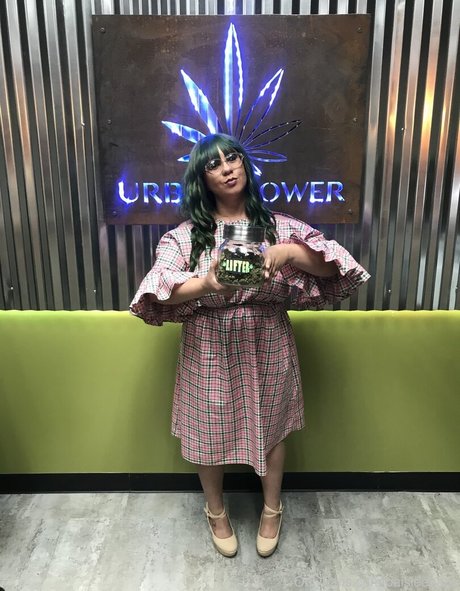 paisleehaze onlyfans desnuda