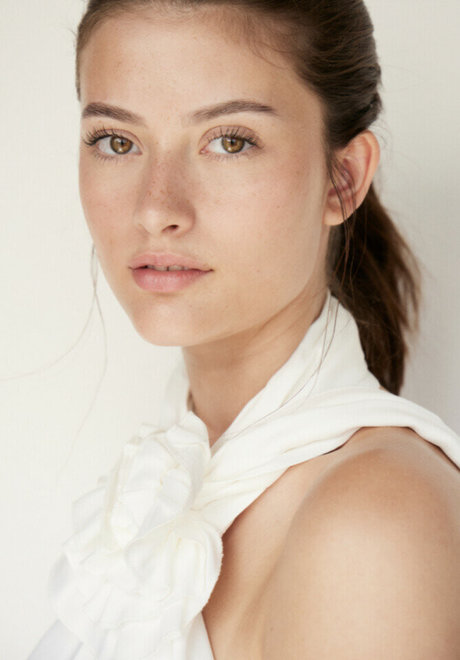 Ellie Weston onlyfans content