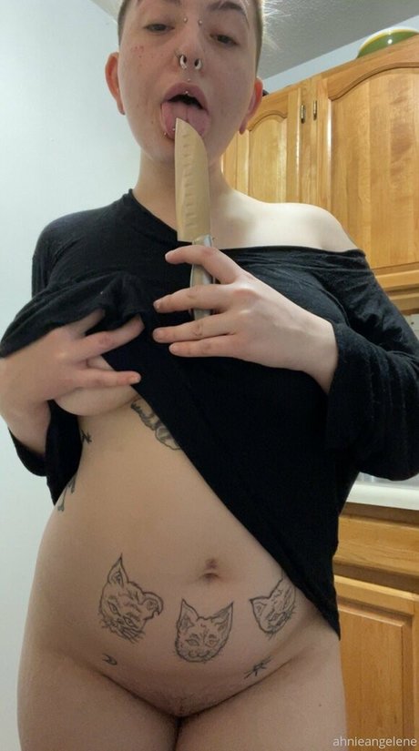 sweetlildarling onlyfans nudes