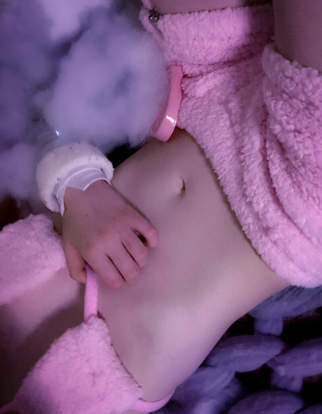 elle chu onlyfans star