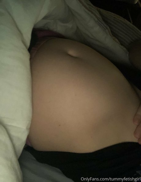 tummyfetishgirl onlyfans explicit content