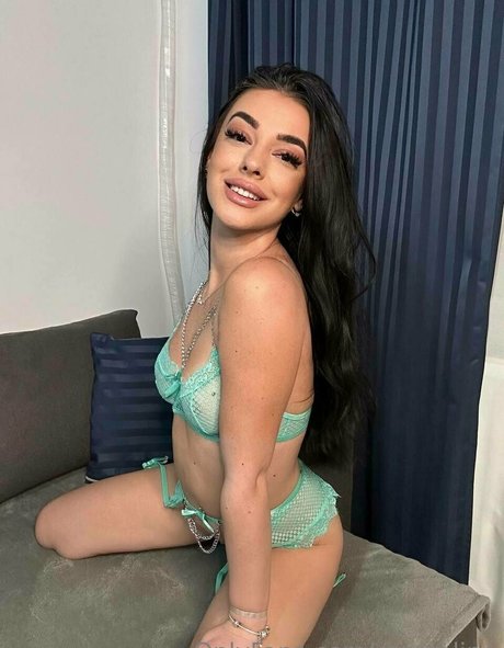 rosssaline only fans pictures