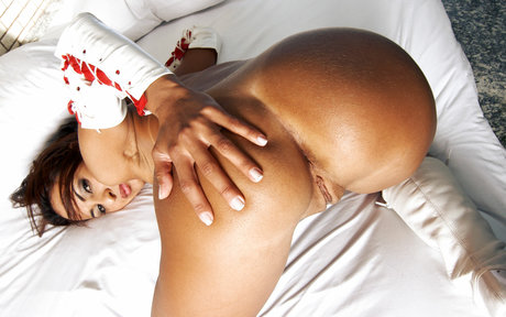 Bella Baracho nude onlyfans leaks