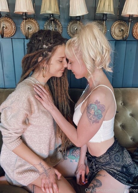 sallyskinkyside en onlyfans