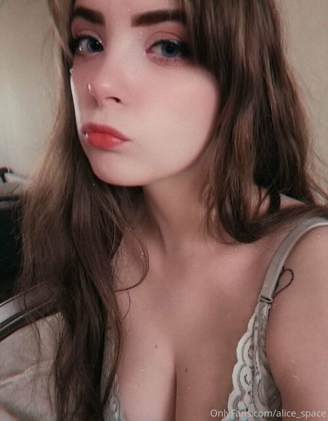 alicespace onlyfans ass