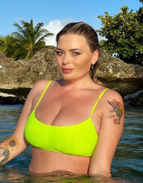 Anna Rain onlyfans pics