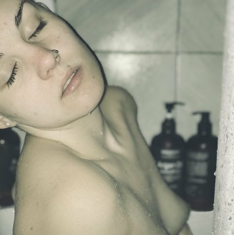 peachcreamzzz onlyfans nudes