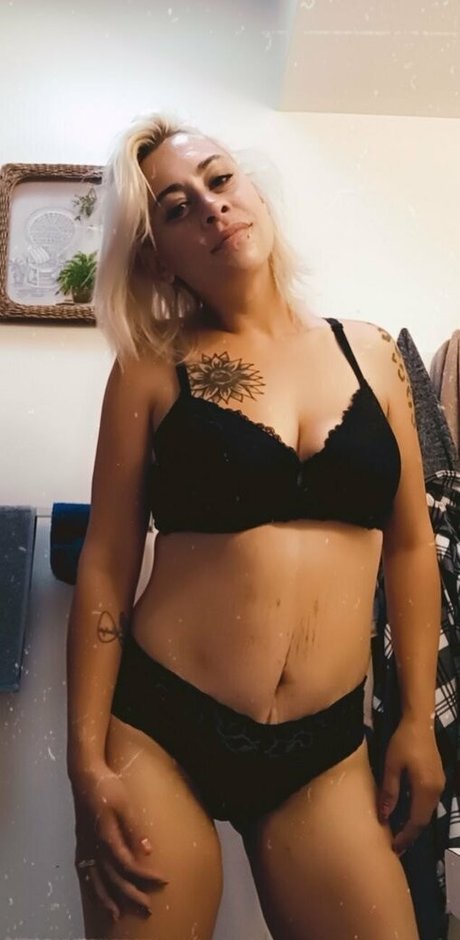 alyyjane onlyfans nude pictures