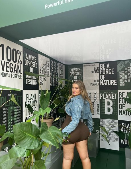 bootybyshel2 only fans leak