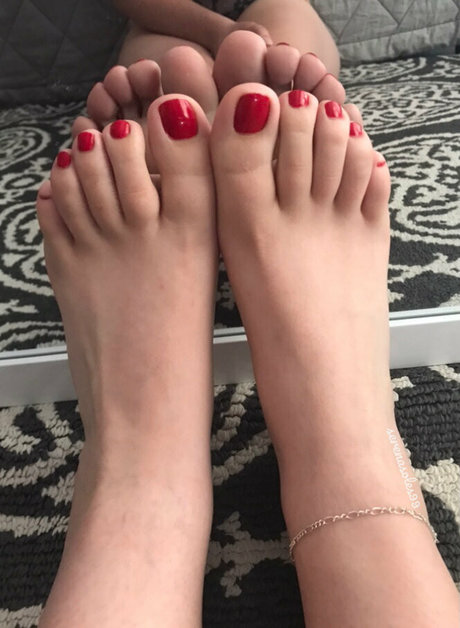 serenasoles99 leaked onlyfans content