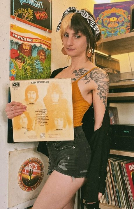 stoneyghostkitten onlyfans xx